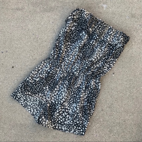 Forever 21 Pants - Strapless back white floral romper shorts forever